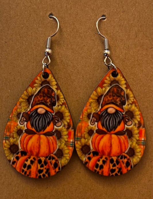 Earrings- Fall Gnome on Pumpkin